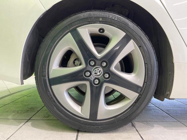 プリウス Ｓツーリングセレクション　純正ＳＤナビ　バックカメラ　衝突被害軽減システム　レーダークルーズ　禁煙車　シートヒーター　コーナーセンサー　スマートキー　ＬＥＤヘッド　ビルトインＥＴＣ　純正１７インチアルミ　オートハイビーム（28枚目）