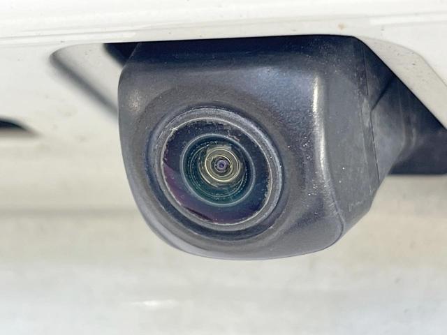 プリウス Ｓツーリングセレクション　純正ＳＤナビ　バックカメラ　衝突被害軽減システム　レーダークルーズ　禁煙車　シートヒーター　コーナーセンサー　スマートキー　ＬＥＤヘッド　ビルトインＥＴＣ　純正１７インチアルミ　オートハイビーム（32枚目）