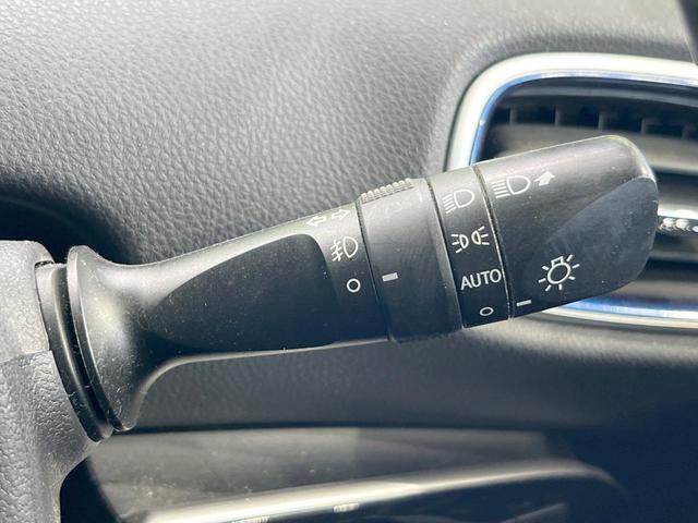 プリウス Ｓツーリングセレクション　純正ＳＤナビ　バックカメラ　衝突被害軽減システム　レーダークルーズ　禁煙車　シートヒーター　コーナーセンサー　スマートキー　ＬＥＤヘッド　ビルトインＥＴＣ　純正１７インチアルミ　オートハイビーム（36枚目）