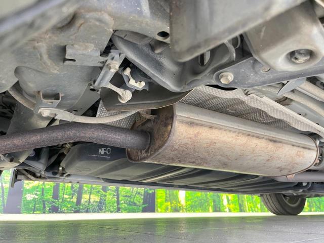 ヴォクシー ＺＳ　煌ＩＩ　両側電動ドア　ＳＤナビ　後席モニター　バックカメラ　衝突被害軽減システム　禁煙車　コーナーセンサー　スマートキー　ＬＥＤヘッド　ビルトインＥＴＣ　クルコン　純正１６インチアルミ　車線逸脱警報（23枚目）