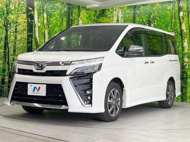 ヴォクシー ＺＳ　煌ＩＩ　両側電動ドア　ＳＤナビ　後席モニター　バックカメラ　衝突被害軽減システム　禁煙車　コーナーセンサー　スマートキー　ＬＥＤヘッド　ビルトインＥＴＣ　クルコン　純正１６インチアルミ　車線逸脱警報（24枚目）