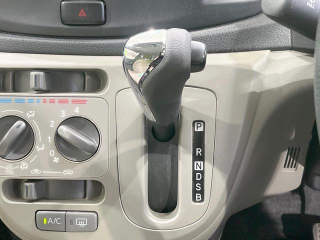 ミライース Ｘ　禁煙車　ＣＤ　キーレス　トラクションコントロール　エアコン（7枚目）