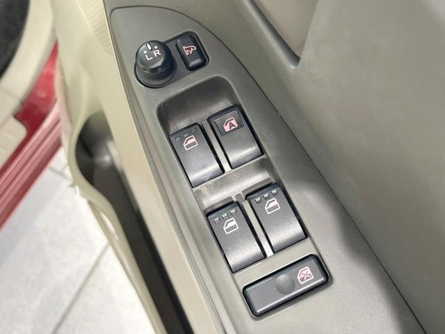 タント Ｘ　ＳＡ　ＳＤナビ　衝突被害軽減システム　電動スライドドア　バックカメラ　スマートキー　オートエアコン　アイドリングストップ　電動格納ミラー　ＣＤ　ＤＶＤ再生　地デジ（41枚目）