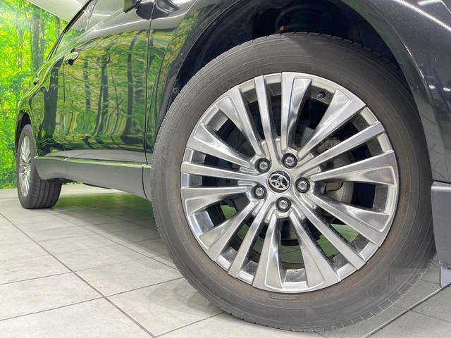 �y�����P�X�C���`�A���~�z�C�[���z�O�ςɃ}�b�`���������A���~�z�C�[���𑕒����Ă���܂��B�e��ЊO�A���~�z�C�[����A�X�^�b�h���X�^�C�����戵�����Ă���܂��B���񂲑��k����������