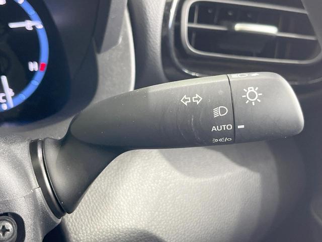 ヤリスクロス ハイブリッドZ 全周囲カメラ 衝突被害軽減システム レーダークルーズ 禁煙車 ハーフレザーシート パワーシート コーナーセンサー スマートキー LEDヘッド ビルトインETC 純正18インチアルミ オートハイビーム(38枚目)