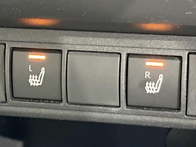 ヤリスクロス ハイブリッドZ 全周囲カメラ 衝突被害軽減システム レーダークルーズ 禁煙車 ハーフレザーシート パワーシート コーナーセンサー スマートキー LEDヘッド ビルトインETC 純正18インチアルミ オートハイビーム(44枚目)