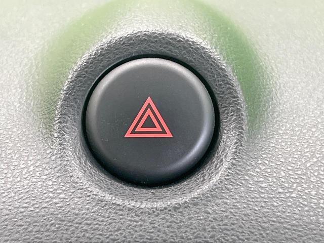 ジューク １５ＲＸ　バックカメラ　禁煙車　ビルトインＥＴＣ　オートライト　オートエアコン　ＣＤ　地デジ　キーレス　盗難防止装置　トラクションコントロール（53枚目）