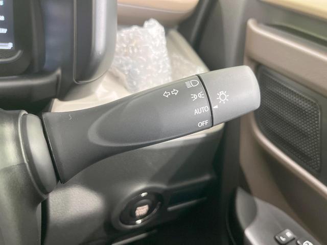 スペーシア ハイブリッドＧ　届出済未使用車　衝突被害軽減システム　コーナーセンサー　スマートキー　ＬＥＤヘッド　オートライト　オートエアコン　車線逸脱時警報システム　誤発信抑制装置　盗難防止装置　トラクションコントロール（5枚目）