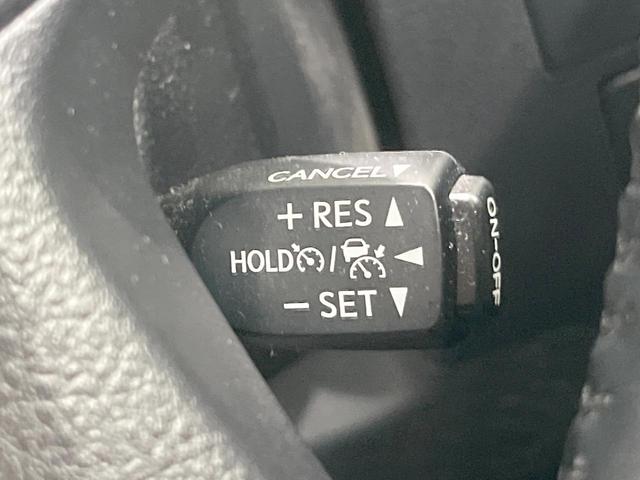 アルファード ２．５Ｓ　両側電動ドア　純正ＳＤナビ　後席モニター　フロント・サイド・バックカメラ　ＪＢＬサウンド　衝突被害軽減システム　レーダークルーズ　禁煙車　ドラレコ　コーナーセンサー　スマートキー　ＬＥＤヘッド（7枚目）