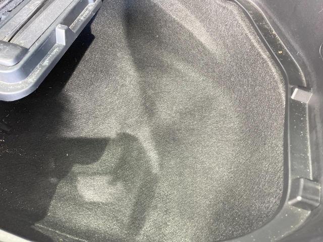 アルファード ２．５Ｓ　両側電動ドア　純正ＳＤナビ　後席モニター　フロント・サイド・バックカメラ　ＪＢＬサウンド　衝突被害軽減システム　レーダークルーズ　禁煙車　ドラレコ　コーナーセンサー　スマートキー　ＬＥＤヘッド（61枚目）