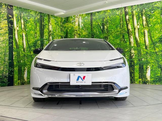 プリウス Ｚ　モデリスタエアロ　全周囲カメラ　衝突被害軽減システム　レーダークルーズ　禁煙車　レザーシート　前席シートエアコン　パワーシート　ドラレコ　コーナーセンサー　スマートキー　ＬＥＤヘッド　ＥＴＣ２．０（14枚目）