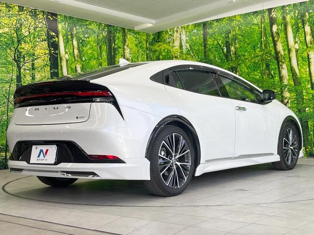 プリウス Ｚ　モデリスタエアロ　全周囲カメラ　衝突被害軽減システム　レーダークルーズ　禁煙車　レザーシート　前席シートエアコン　パワーシート　ドラレコ　コーナーセンサー　スマートキー　ＬＥＤヘッド　ＥＴＣ２．０（17枚目）