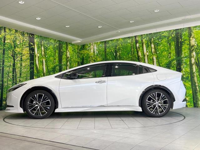 プリウス Ｚ　モデリスタエアロ　全周囲カメラ　衝突被害軽減システム　レーダークルーズ　禁煙車　レザーシート　前席シートエアコン　パワーシート　ドラレコ　コーナーセンサー　スマートキー　ＬＥＤヘッド　ＥＴＣ２．０（25枚目）