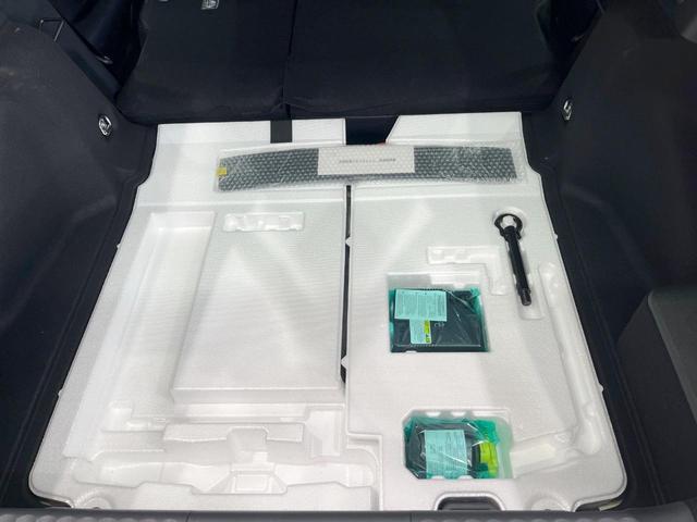 プリウス Ｚ　モデリスタエアロ　全周囲カメラ　衝突被害軽減システム　レーダークルーズ　禁煙車　レザーシート　前席シートエアコン　パワーシート　ドラレコ　コーナーセンサー　スマートキー　ＬＥＤヘッド　ＥＴＣ２．０（59枚目）