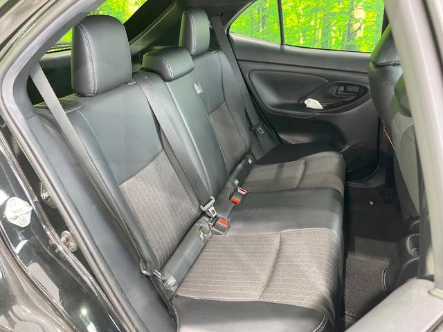 ヤリスクロス ハイブリッドＺ　バックカメラ　衝突被害軽減システム　レーダークルーズ　禁煙車　ハーフレザーシート　コーナーセンサー　スマートキー　ＬＥＤヘッド　ビルトインＥＴＣ　純正１８インチアルミ　オートハイビーム　車線逸脱警報（9枚目）