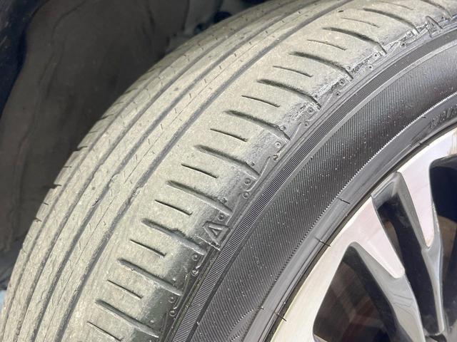 ヤリスクロス ハイブリッドＺ　バックカメラ　衝突被害軽減システム　レーダークルーズ　禁煙車　ハーフレザーシート　コーナーセンサー　スマートキー　ＬＥＤヘッド　ビルトインＥＴＣ　純正１８インチアルミ　オートハイビーム　車線逸脱警報（27枚目）