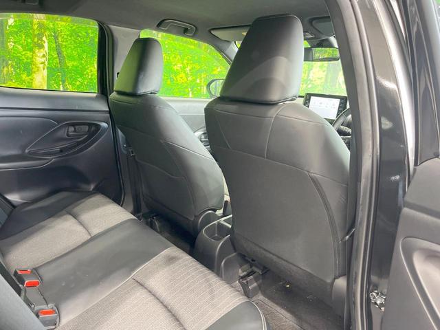 ヤリスクロス ハイブリッドＺ　バックカメラ　衝突被害軽減システム　レーダークルーズ　禁煙車　ハーフレザーシート　コーナーセンサー　スマートキー　ＬＥＤヘッド　ビルトインＥＴＣ　純正１８インチアルミ　オートハイビーム　車線逸脱警報（51枚目）