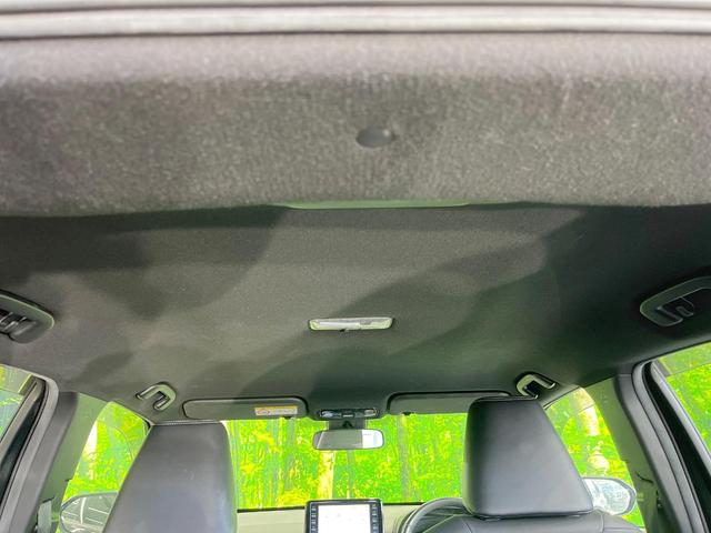 ヤリスクロス ハイブリッドＺ　バックカメラ　衝突被害軽減システム　レーダークルーズ　禁煙車　ハーフレザーシート　コーナーセンサー　スマートキー　ＬＥＤヘッド　ビルトインＥＴＣ　純正１８インチアルミ　オートハイビーム　車線逸脱警報（52枚目）