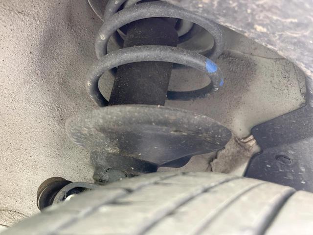 エブリイワゴン ＰＺターボ　電動スライドドア　ＳＤナビ　バックカメラ　衝突被害軽減システム　禁煙車　スマートキー　ＨＩＤヘッド　ＥＴＣ　純正１４インチアルミ　オートライト　オートエアコン　Ｂｌｕｅｔｏｏｔｈ　ＣＤ　ＤＶＤ再生（20枚目）