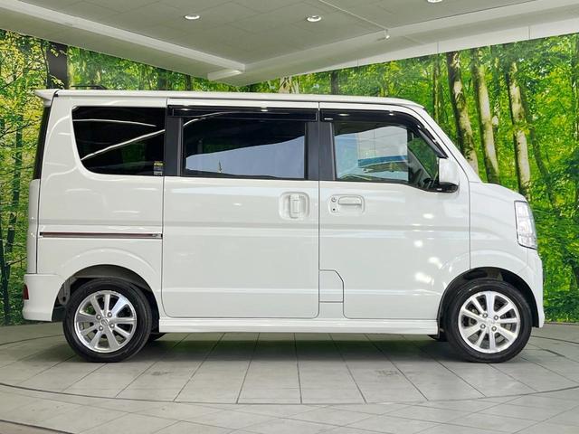 エブリイワゴン ＰＺターボ　電動スライドドア　ＳＤナビ　バックカメラ　衝突被害軽減システム　禁煙車　スマートキー　ＨＩＤヘッド　ＥＴＣ　純正１４インチアルミ　オートライト　オートエアコン　Ｂｌｕｅｔｏｏｔｈ　ＣＤ　ＤＶＤ再生（24枚目）