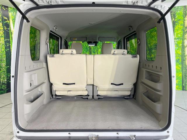 エブリイワゴン ＰＺターボ　電動スライドドア　ＳＤナビ　バックカメラ　衝突被害軽減システム　禁煙車　スマートキー　ＨＩＤヘッド　ＥＴＣ　純正１４インチアルミ　オートライト　オートエアコン　Ｂｌｕｅｔｏｏｔｈ　ＣＤ　ＤＶＤ再生（53枚目）