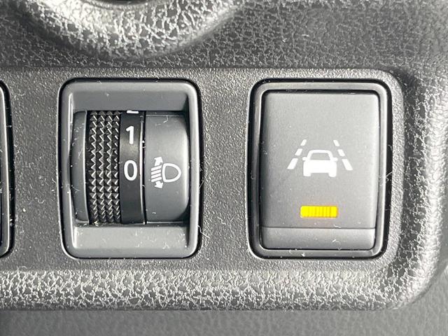 ノート ｅ－パワー　Ｘ　純正ＳＤナビ　全周囲カメラ　衝突被害軽減システム　禁煙車　ドラレコ　コーナーセンサー　スマートキー　ＥＴＣ　オートライト　オートエアコン　Ｂｌｕｅｔｏｏｔｈ　ＣＤ　ＤＶＤ再生　フルセグ（42枚目）