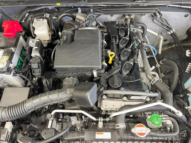 ジムニーノマド ＦＣ　４ＷＤ　登録済未使用車　衝突被害軽減システム　レーダークルーズ　コーナーセンサー　スマートキー　ＬＥＤヘッド　純正１５インチアルミ　オートハイビーム　車線逸脱警報　オートライト　オートエアコン（18枚目）