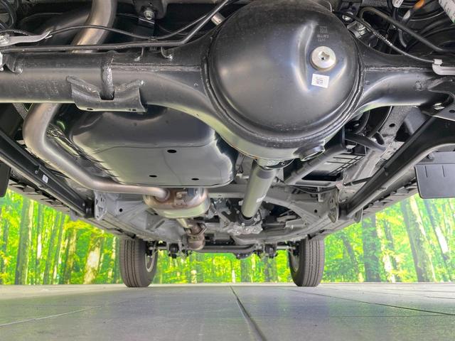 ジムニーノマド ＦＣ　４ＷＤ　登録済未使用車　衝突被害軽減システム　レーダークルーズ　コーナーセンサー　スマートキー　ＬＥＤヘッド　純正１５インチアルミ　オートハイビーム　車線逸脱警報　オートライト　オートエアコン（19枚目）