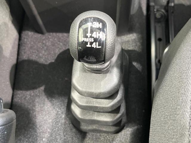 ジムニーノマド ＦＣ　４ＷＤ　登録済未使用車　衝突被害軽減システム　レーダークルーズ　コーナーセンサー　スマートキー　ＬＥＤヘッド　純正１５インチアルミ　オートハイビーム　車線逸脱警報　オートライト　オートエアコン（39枚目）