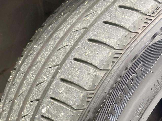 ヴェゼル ハイブリッドＺ・ホンダセンシング　ホンダセンシングレス　ＳＤナビ　バックカメラ　ハーフレザーシート　スマートキー　ＬＥＤヘッド　ビルトインＥＴＣ　クルコン　純正１７インチアルミ　オートライト　デュアルエアコン　ＤＶＤ再生　フルセグ（31枚目）