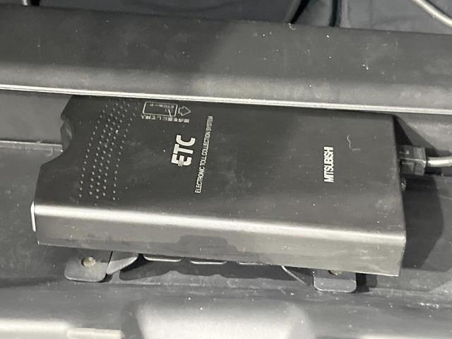 デュアリス 20G 禁煙車 スマートキー HIDヘッド ETC 純正18インチアルミ オートエアコン CD LEDフォグ(6枚目)