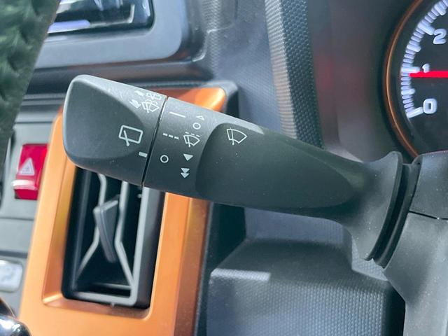 タフト G ガラスルーフ 衝突被害軽減システム 禁煙車 コーナーセンサー スマートキー LEDヘッド ETC 純正15インチアルミ オートライト オートエアコン Bluetooth CD LEDフォグ(34枚目)