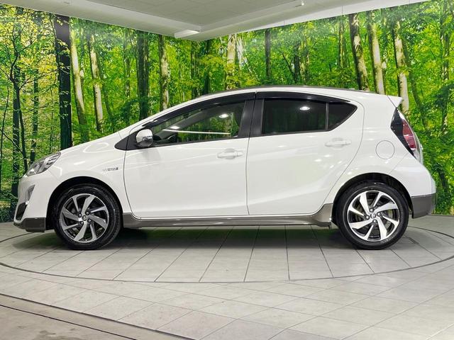 アクア X-アーバン 純正SDナビ バックカメラ 禁煙車 スマートキー ビルトインETC 純正16インチアルミ オートライト オートエアコン Bluetooth フルセグ(22枚目)