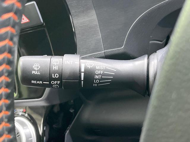 アクア X-アーバン 純正SDナビ バックカメラ 禁煙車 スマートキー ビルトインETC 純正16インチアルミ オートライト オートエアコン Bluetooth フルセグ(37枚目)