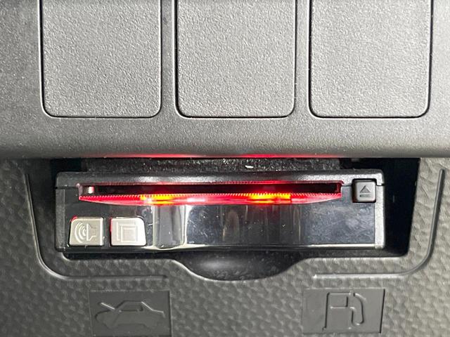 ルーミー カスタムＧ　両側電動ドア　ＳＤナビ　バックカメラ　クルーズコントロール　禁煙車　ＬＥＤヘッド　ビルトインＥＴＣ　純正１４インチアルミ　オートライト　オートエアコン　Ｂｌｕｅｔｏｏｔｈ　ＣＤ　ＤＶＤ再生　フルセグ（6枚目）