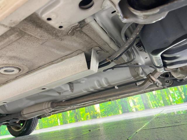 アルトラパンショコラ X 純正SDナビ バックカメラ 禁煙車 スマートキー HIDヘッド ETC 純正14インチアルミ オートライト オートエアコン Bluetooth 地デジ(32枚目)