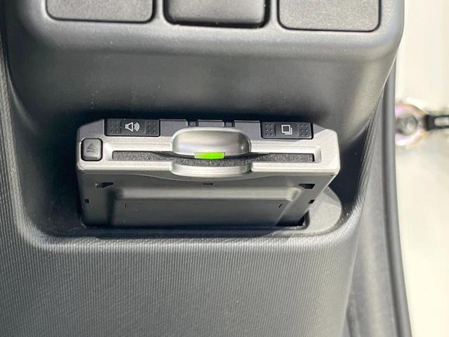 アクア G SDナビ バックカメラ 禁煙車 スマートキー LEDヘッド ETC 純正15インチアルミ オートライト オートエアコン Bluetooth CD DVD再生 フルセグ(6枚目)