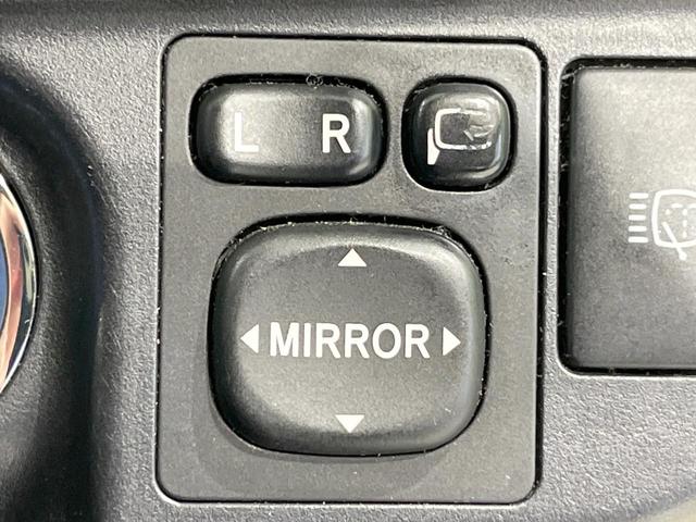 アクア G SDナビ バックカメラ 禁煙車 スマートキー LEDヘッド ETC 純正15インチアルミ オートライト オートエアコン Bluetooth CD DVD再生 フルセグ(7枚目)