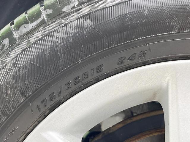 アクア G SDナビ バックカメラ 禁煙車 スマートキー LEDヘッド ETC 純正15インチアルミ オートライト オートエアコン Bluetooth CD DVD再生 フルセグ(25枚目)