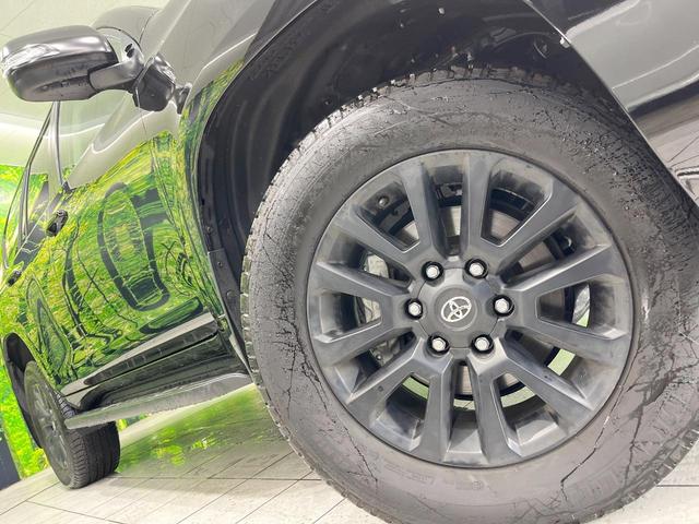 �y�����P�W�C���`�A���~�z�C�[���z�O�ςɃ}�b�`���������A���~�z�C�[���𑕒����Ă���܂��B�e��ЊO�A���~�z�C�[����A�X�^�b�h���X�^�C�����戵�����Ă���܂��B���񂲑��k����������