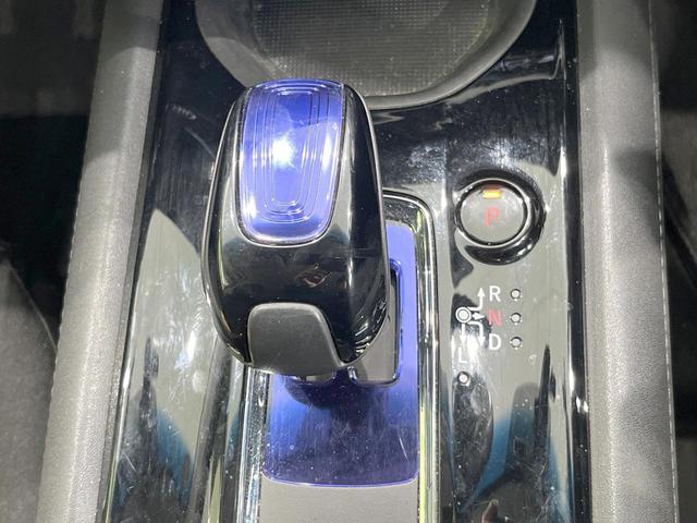 ヴェゼル ハイブリッドＸ・ホンダセンシング　純正ＳＤナビ　バックカメラ　衝突被害軽減システム　レーダークルーズ　禁煙車　ドラレコ　スマートキー　ＬＥＤヘッド　ビルトインＥＴＣ　純正１６インチアルミ　車線逸脱警報　オートライト　デュアルエアコン（45枚目）