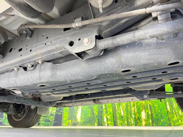 ランドクルーザープラド ＴＸ　Ｌパッケージ　７０ｔｈアニバーサリーリミテッド　４ＷＤ　ディーゼル（軽油）　７人乗り　ＳＤナビ　バックカメラ　衝突被害軽減システム　レーダークルーズ　禁煙車　レザーシート　前席シートエアコン　ドラレコ　コーナーセンサー　スマートキー　ＬＥＤヘッド（20枚目）