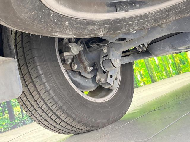 ランドクルーザープラド ＴＸ　Ｌパッケージ　７０ｔｈアニバーサリーリミテッド　４ＷＤ　ディーゼル（軽油）　７人乗り　ＳＤナビ　バックカメラ　衝突被害軽減システム　レーダークルーズ　禁煙車　レザーシート　前席シートエアコン　ドラレコ　コーナーセンサー　スマートキー　ＬＥＤヘッド（33枚目）