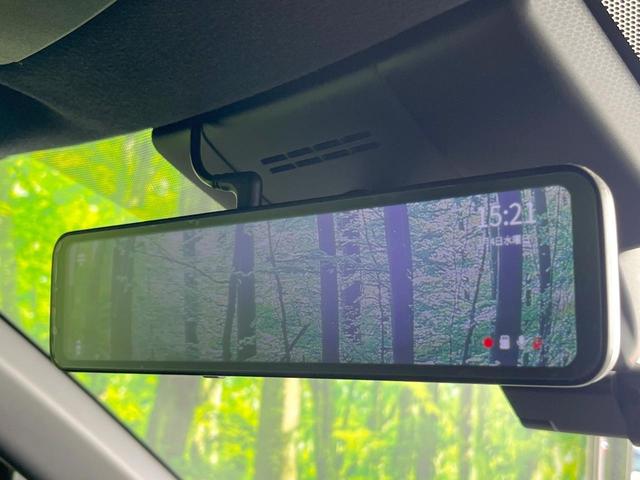 �y�f�W�^���C���i�[�~���[�z��Ȃ̑傫�ȉו��⓯��҂Ō�����m�F���Â炢���ł����S�I�J�������B�e�����ԗ�����̉f�������[���~���[���ɕ\���B�N���A�Ȏ��E�ŏ󋵂̊m�F���\�ł��I