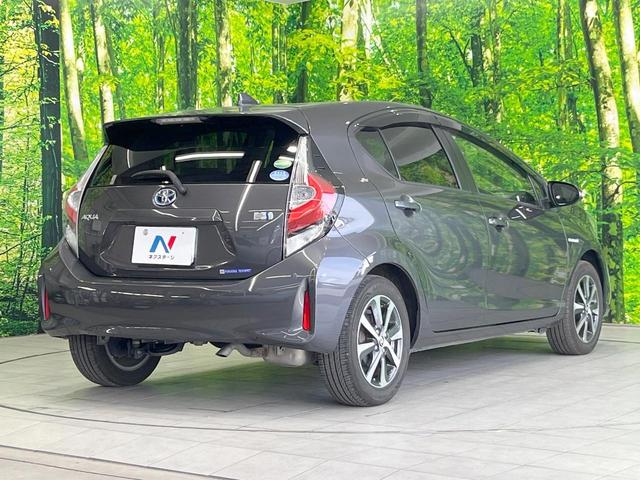 アクア Ｇソフトレザーセレクション　純正ＳＤナビ　バックカメラ　衝突被害軽減システム　レーダークルーズ　禁煙車　レザーシート　ドラレコ　コーナーセンサー　スマートキー　ＬＥＤヘッド　ビルトインＥＴＣ　純正１５インチアルミ（17枚目）