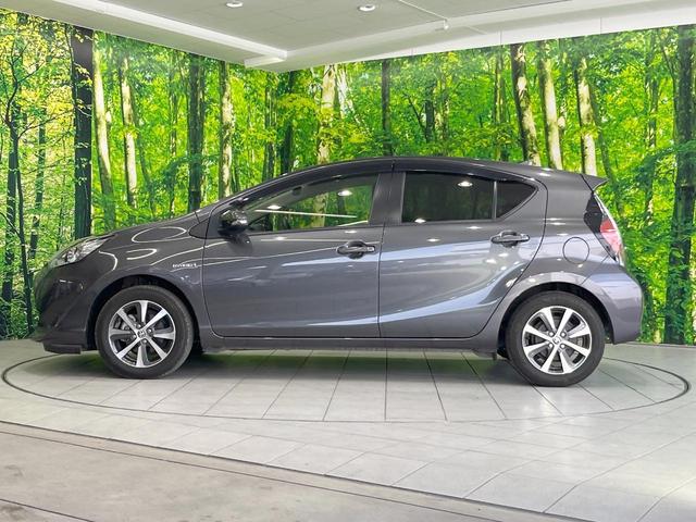 アクア Ｇソフトレザーセレクション　純正ＳＤナビ　バックカメラ　衝突被害軽減システム　レーダークルーズ　禁煙車　レザーシート　ドラレコ　コーナーセンサー　スマートキー　ＬＥＤヘッド　ビルトインＥＴＣ　純正１５インチアルミ（22枚目）