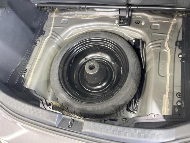 アクア Ｇソフトレザーセレクション　純正ＳＤナビ　バックカメラ　衝突被害軽減システム　レーダークルーズ　禁煙車　レザーシート　ドラレコ　コーナーセンサー　スマートキー　ＬＥＤヘッド　ビルトインＥＴＣ　純正１５インチアルミ（50枚目）