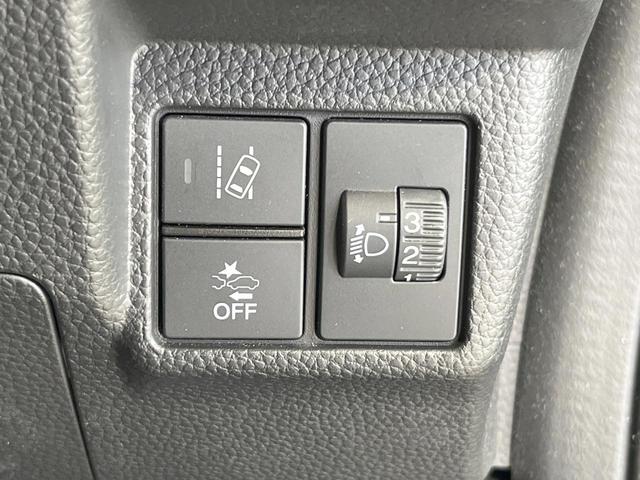 Ｎ－ＢＯＸカスタム Ｌターボ　スタイル＋ブラック　純正ＳＤナビ　衝突被害軽減システム　レーダークルーズ　両側電動ドア　バックカメラ　スマートキー　ＬＥＤヘッド　ハーフレザーシート　コーナーセンサー　ビルトインＥＴＣ　純正１５インチアルミ（39枚目）