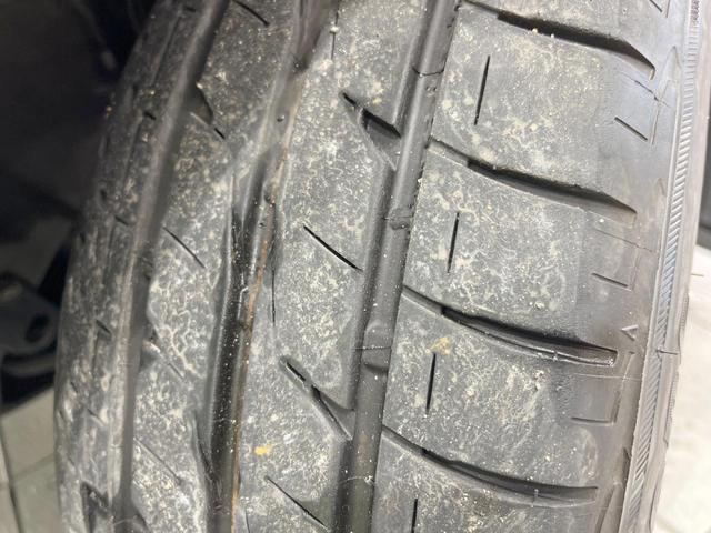 プリウスアルファ Ｓ　Ｌセレクション　ＳＤナビ　バックカメラ　禁煙車　スマートキー　ビルトインＥＴＣ　純正１６インチアルミ　オートライト　オートエアコン　Ｂｌｕｅｔｏｏｔｈ　ＣＤ　ＤＶＤ再生　フルセグ（26枚目）