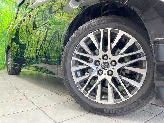 アルファード ２．５Ｓ　Ａパッケージ　サンルーフ　両側電動ドア　バックカメラ　衝突被害軽減システム　レーダークルーズ　コーナーセンサー　スマートキー　ＬＥＤヘッド　ビルトインＥＴＣ　純正１８インチアルミ　オートハイビーム　車線逸脱警報（14枚目）